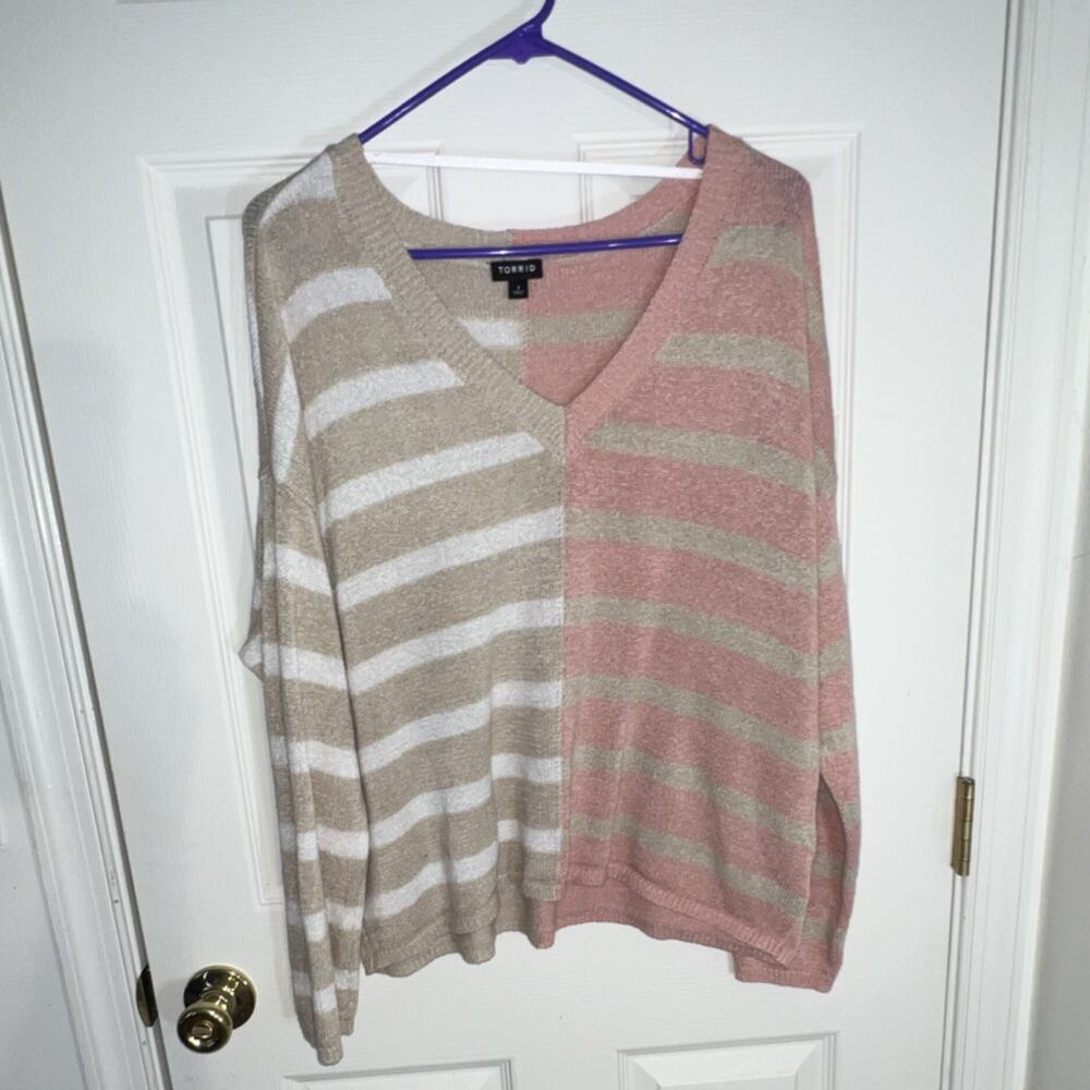 Torrid Striped Knit Pullover Sweater V-Neck‎ Beige Pink White - Plus Size 1